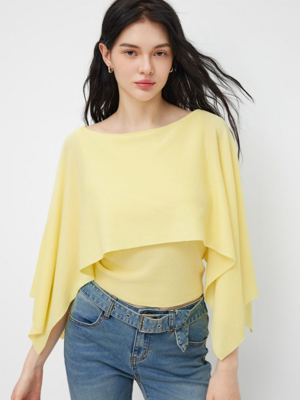 Elegant Ruffle Hem Boat Neck Knit Top